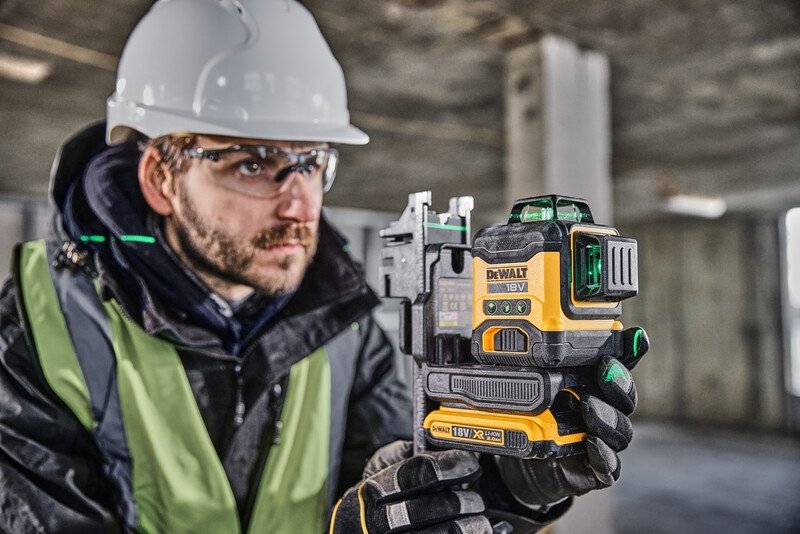 DeWalt DCLE34031N-XJ 18V 3×360 Compact Laser-Ground - Bild 3