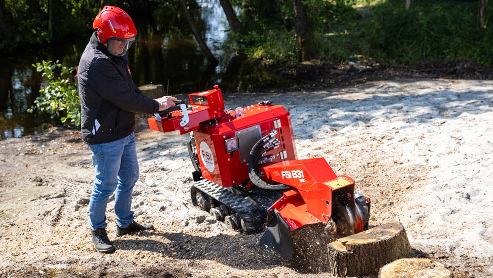 FSI B31 Stobbundfrees – Stronkundfrees  op rupsund