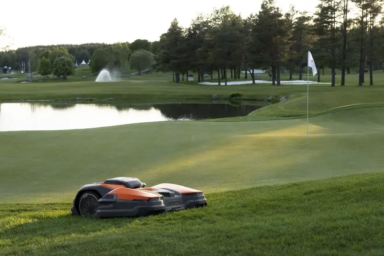 Husqvarna Mähroboter CEORA™ 546 EPOS PRO - Bild 2