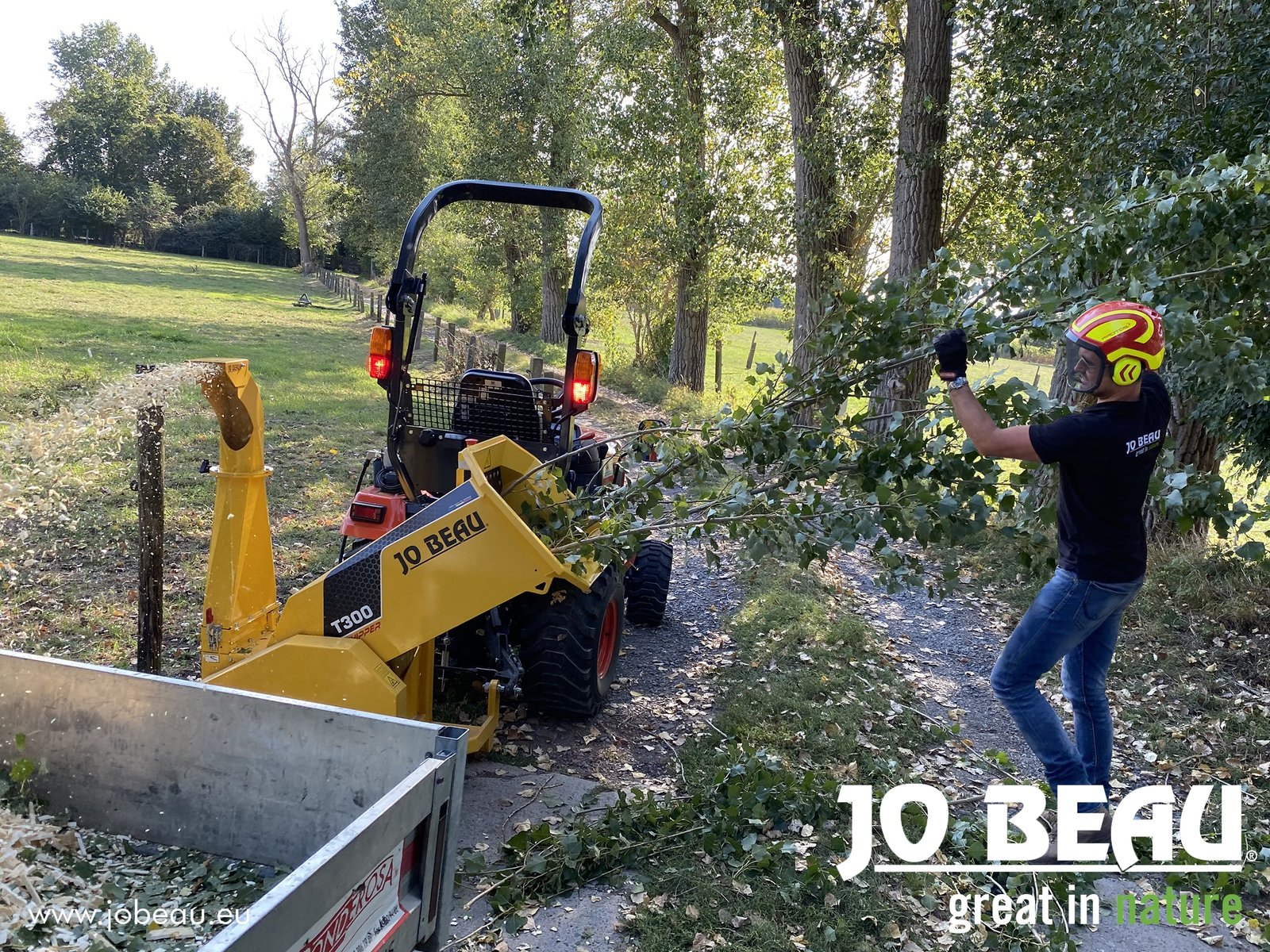 Jo Beau T300 Pro Line Bundzin Anbau Häcksler / HoutSchredder 80mm - Bild 5