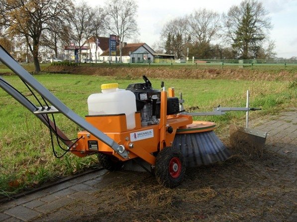 Michaelis km 12 Unkrautbürste - Bild 4