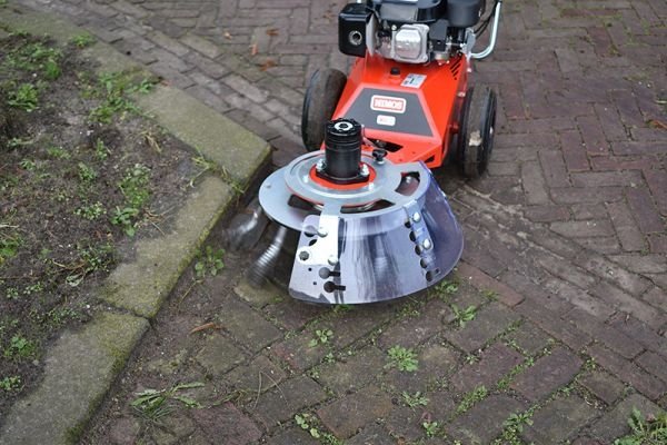 Nimos MUG-C Unkrautbürstemachine - Bild 5