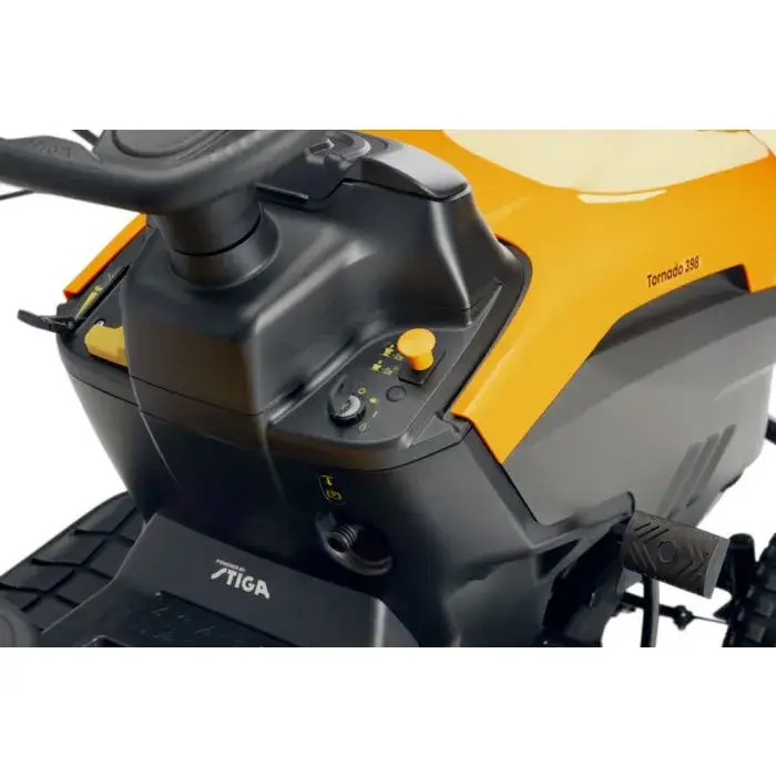 Stiga Tornado 398 BundzinGartundtraktor Aufsitzmäher Rider - Bild 5