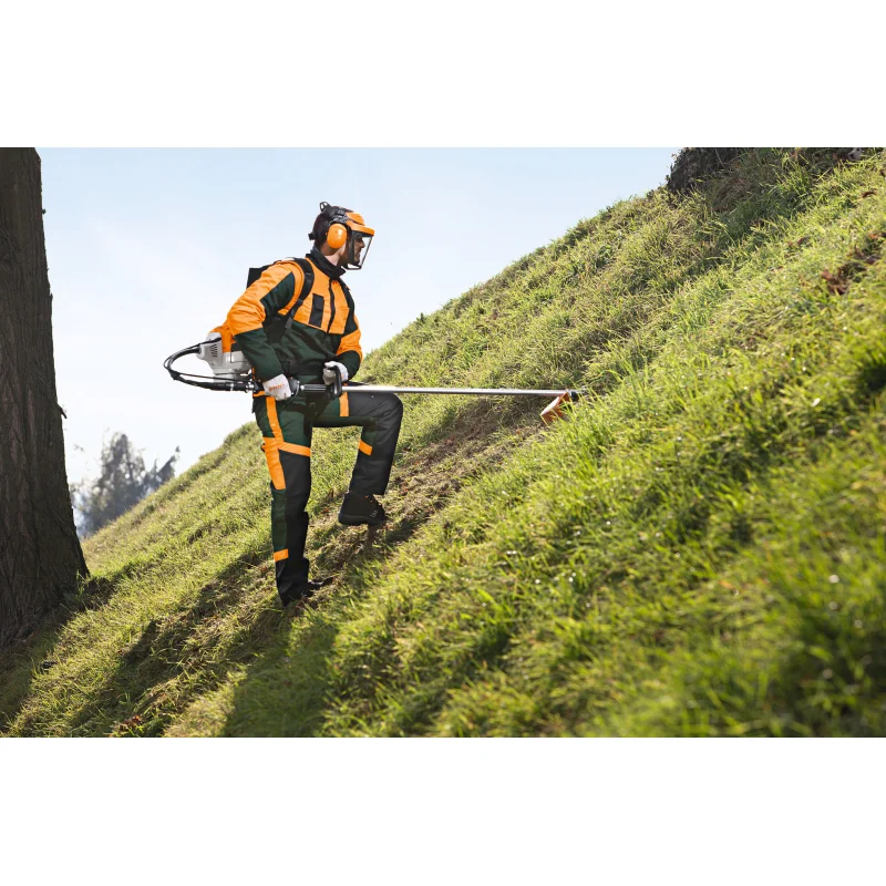 Stihl Ruggedragund Bundzin- Freischneider/Kantundmaaier FR 410 C-E - Bild 2