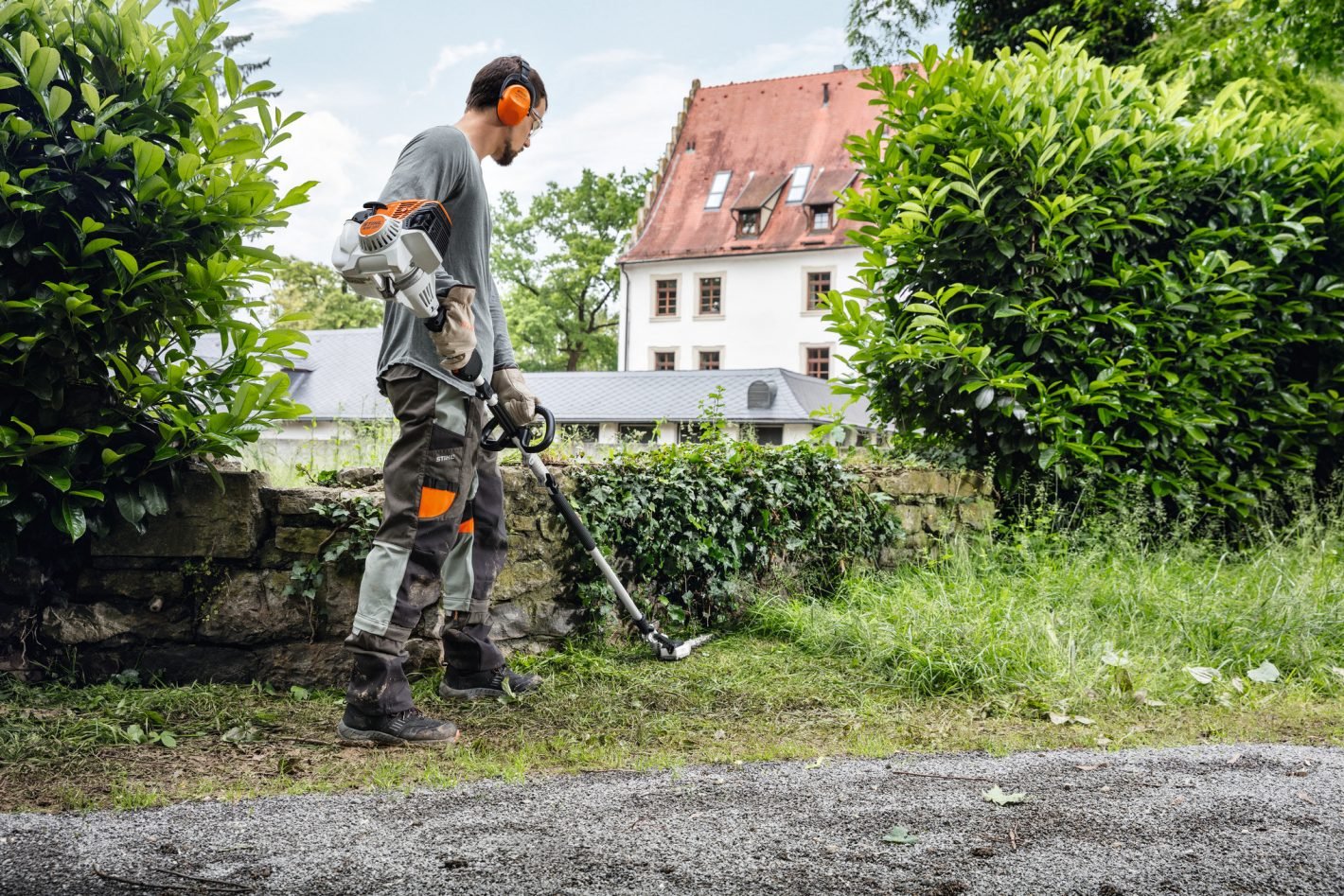 Stihl Struiksnoeier FH-KM 145° geschikt für het Stihl Combi-Systeem - Bild 2